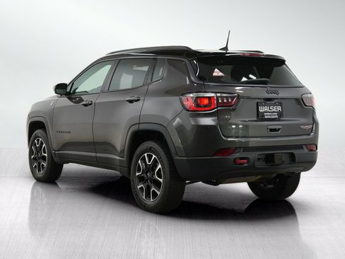 Used 2020 Jeep Compass Trailhawk w/ Leather Interior Group AWD/4WD image 3