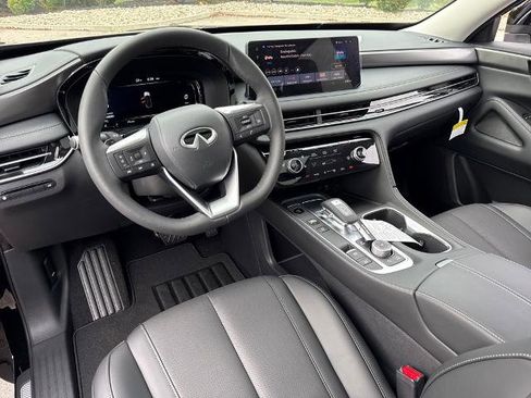 Certified 2026 INFINITI QX60 Pure w/ Cargo Package image 12