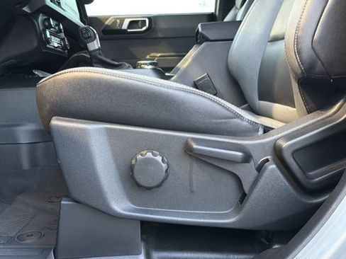 Used 2024 Ford Bronco Big Bend AWD/4WD image 21