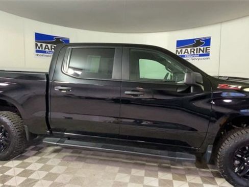 Certified 2025 Chevrolet Silverado 1500 Custom Trail Boss image 3