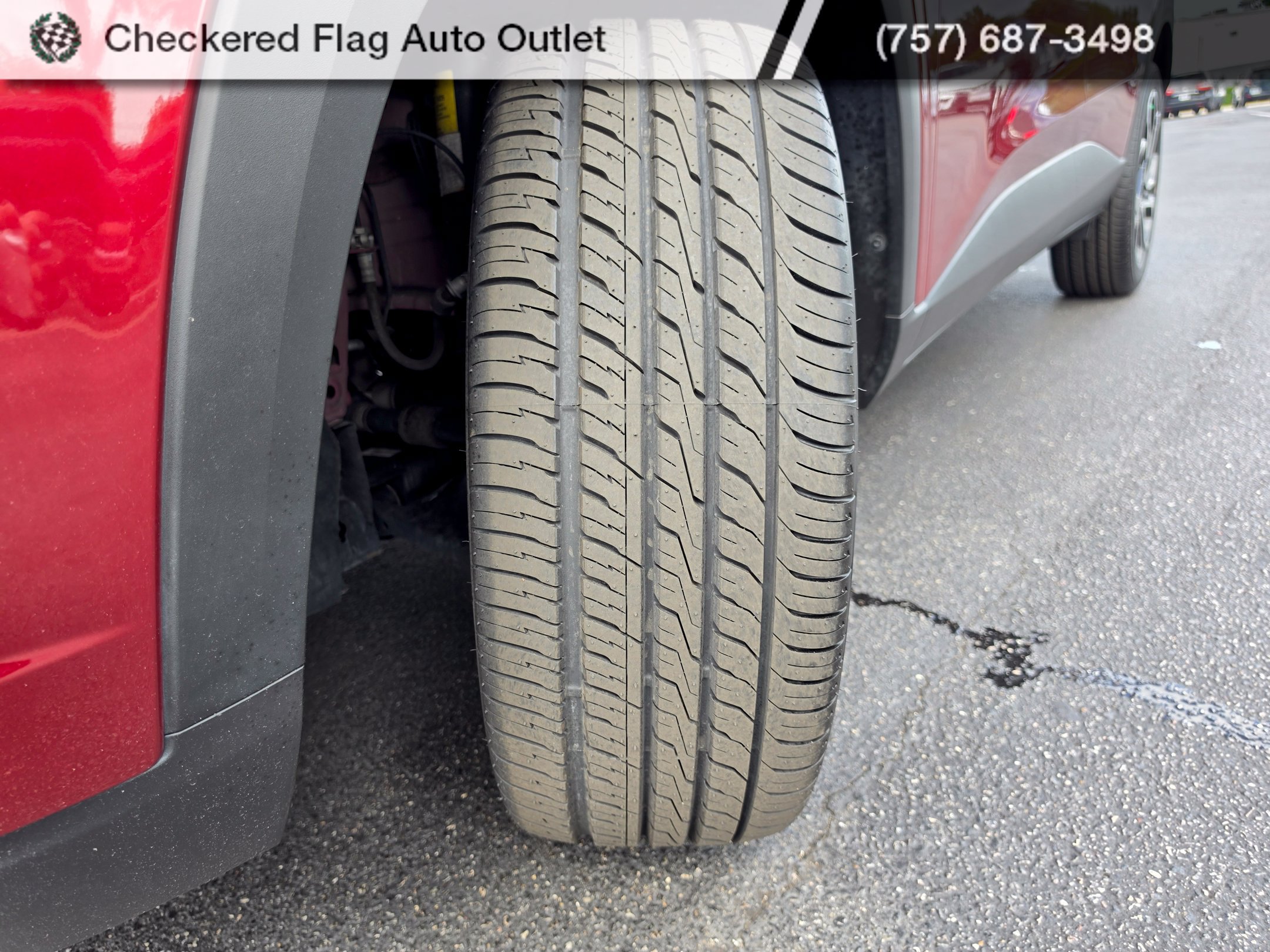 Used 2024 Chevrolet Trax RS w/ Sunroof Package FWD image 14