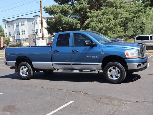 Used 2006 Dodge Ram 2500 Truck SLT w/ Quad Cab Big Horn Value Group AWD/4WD image 2