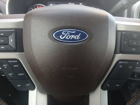 Used 2022 Ford F250 King Ranch w/ FX4 Off-Road Package AWD/4WD image 5