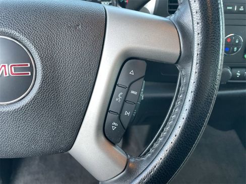 Used 2013 GMC Sierra 1500 SLE w/ Power Tech Package image 16