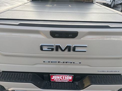 New 2026 GMC Sierra 1500 Denali Ultimate image 8