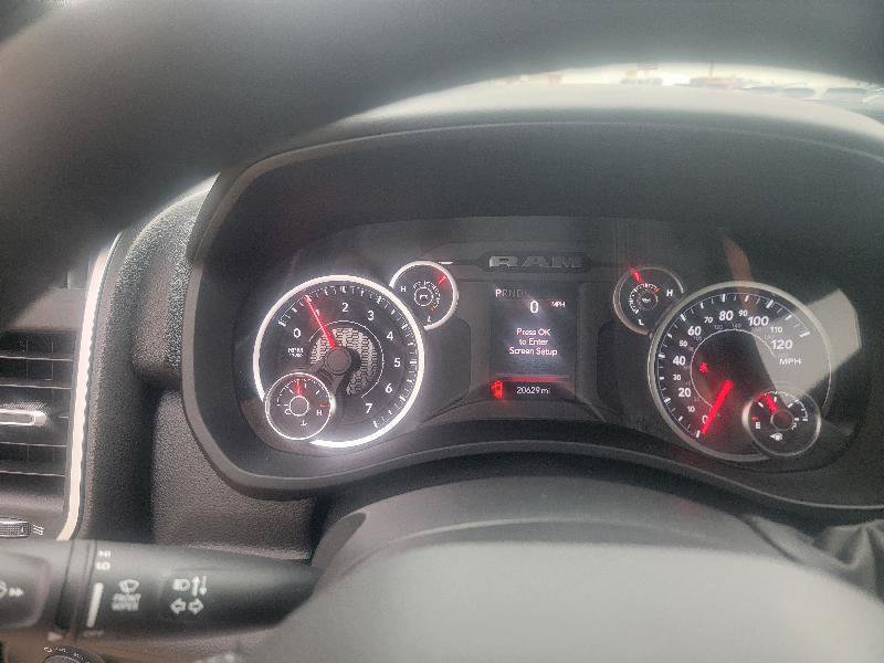 Used 2025 RAM 2500 Big Horn AWD/4WD image 14