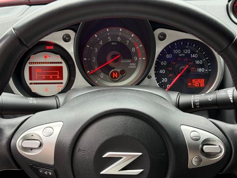 Used 2012 Nissan 370Z NISMO RWD image 11