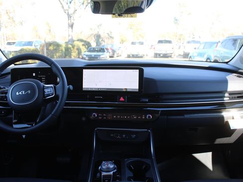 New 2026 Kia Carnival SX Prestige FWD image 31
