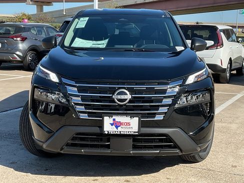 New 2026 Nissan Rogue S image 3