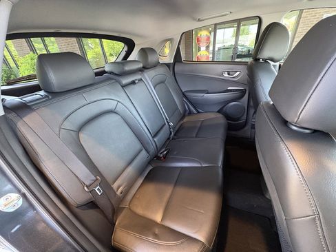Used 2022 Hyundai Kona Limited FWD image 30