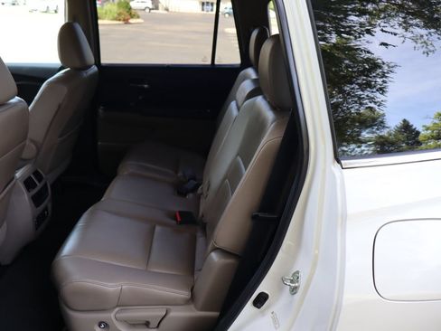 Used 2016 Honda Pilot Touring image 20