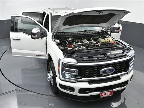 Certified 2024 Ford F350 Platinum AWD/4WD image 48