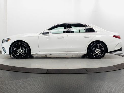 Certified 2026 Mercedes-Benz E 350 4MATIC Sedan image 4