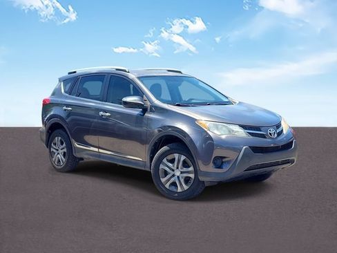 Used 2014 Toyota RAV4 LE FWD image 1