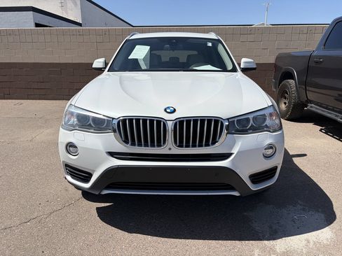 Used 2017 BMW X3 xDrive28i AWD/4WD image 3