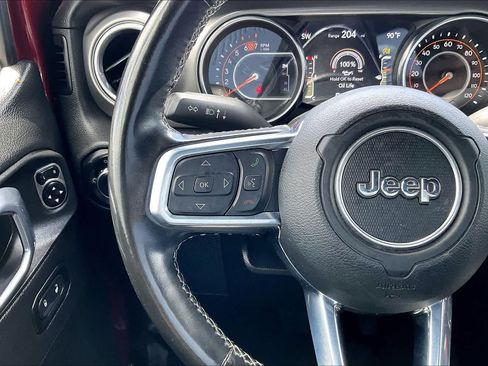 Used 2021 Jeep Wrangler Unlimited Sahara AWD/4WD image 24