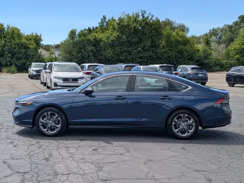Used 2024 Honda Accord EX image 9