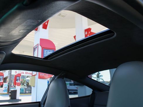 Used 2002 Porsche 911 GT3 RS image 28