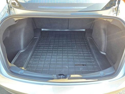 Used 2018 Tesla Model 3 Long Range image 37