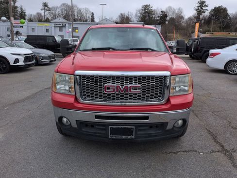 Used 2011 GMC Sierra 1500 SLE w/ Regional Value Package image 3