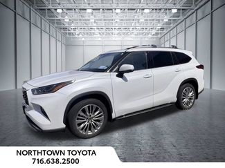 Used 2023 Toyota Highlander Platinum AWD/4WD video 1
