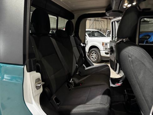 Used 2020 Jeep Gladiator Sport w/ Quick Order Package 24S image 24