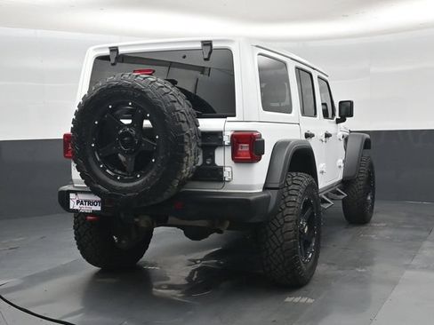 Used 2018 Jeep Wrangler Unlimited Rubicon w/ Steel Bumper Group AWD/4WD image 2