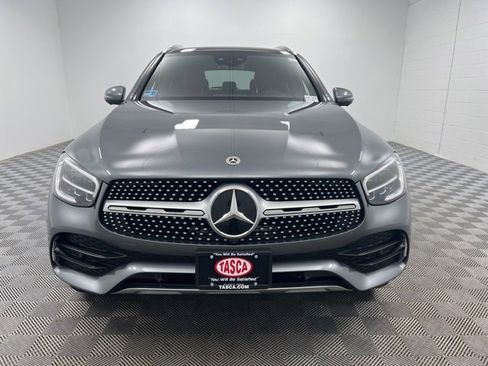 Used 2021 Mercedes-Benz GLC 300 4MATIC image 3