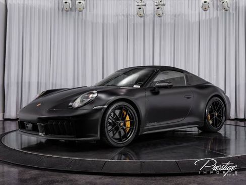Used 2026 Porsche 911 Targa 4 GTS AWD/4WD image 8