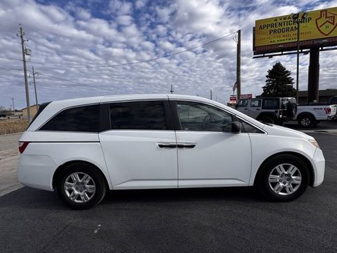 Used 2013 Honda Odyssey LX image 28
