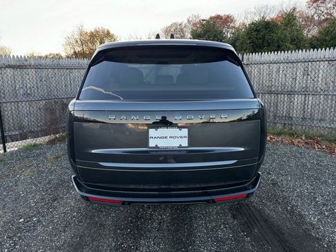 New 2025 Land Rover Range Rover SE image 6