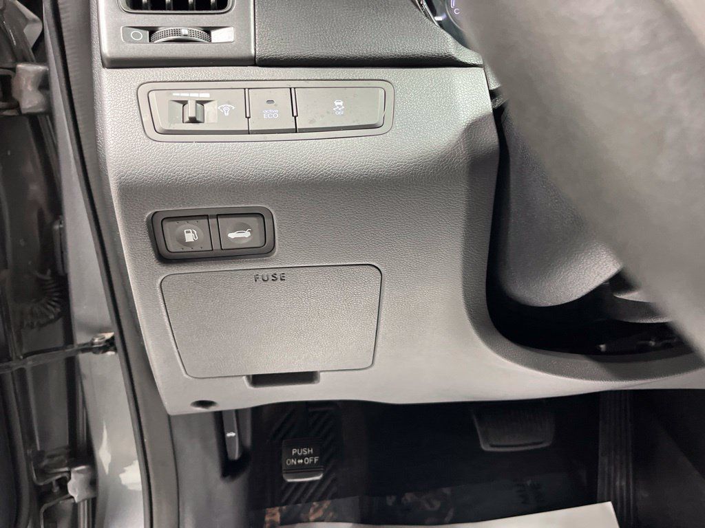 Used 2013 Hyundai Sonata GLS w/ Popular Equipment Pkg FWD image 17