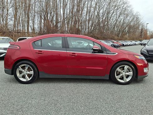 Used 2015 Chevrolet Volt Premium w/ Premium Trim Package image 7