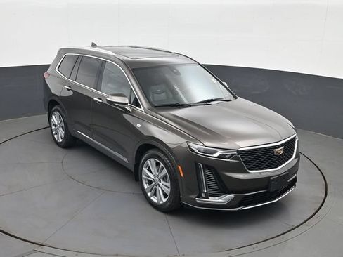 Certified 2020 Cadillac XT6 Premium Luxury AWD/4WD image 27