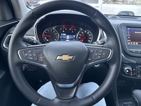 Used 2024 Chevrolet Equinox LT image 17