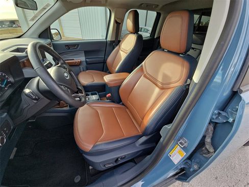 Used 2022 Ford Maverick Lariat w/ Lariat Luxury Package image 12