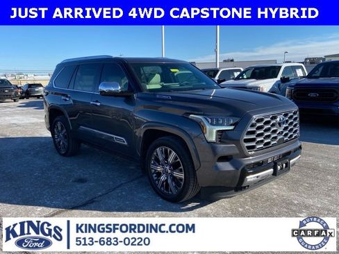 Used 2023 Toyota Sequoia Capstone image 2