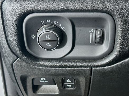 Used 2022 RAM 1500 Big Horn image 16