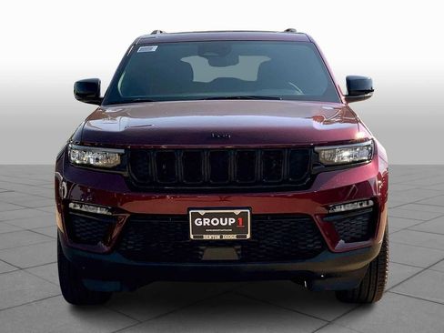 New 2025 Jeep Grand Cherokee Limited w/ Black Appearance Package image 3