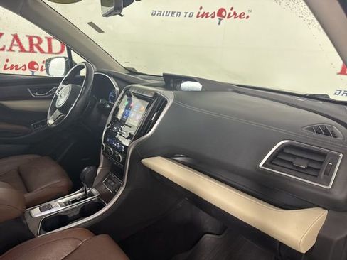 Used 2019 Subaru Ascent Touring image 17