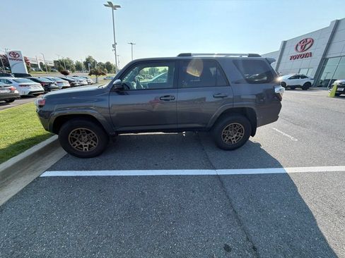 Used 2023 Toyota 4Runner SR5 w/ 4Runner Bronze Package (TMS) AWD/4WD image 8