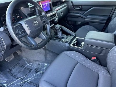 Certified 2026 Toyota Tacoma SR5 AWD/4WD image 12