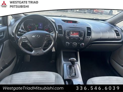 Used 2014 Kia Forte EX image 16