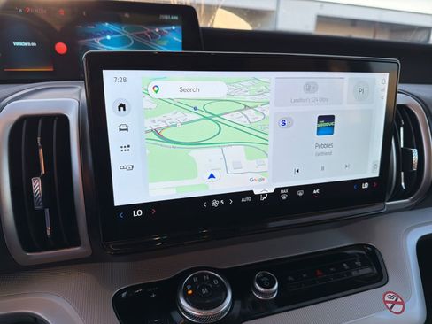 Used 2025 Ford Expedition Max Active image 26