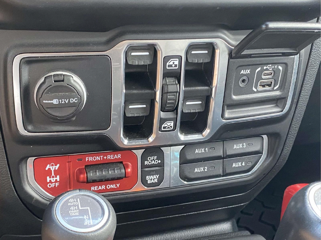 Used 2021 Jeep Wrangler Unlimited Rubicon AWD/4WD image 30