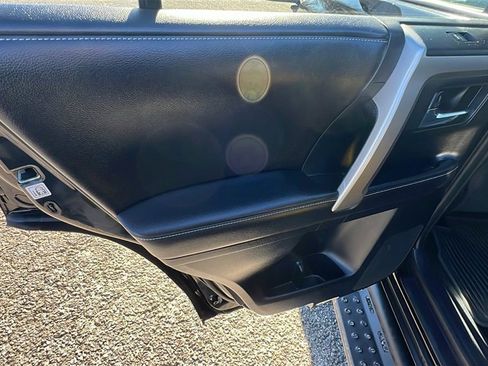 Used 2018 Toyota 4Runner SR5 w/ Wilderness Package image 19