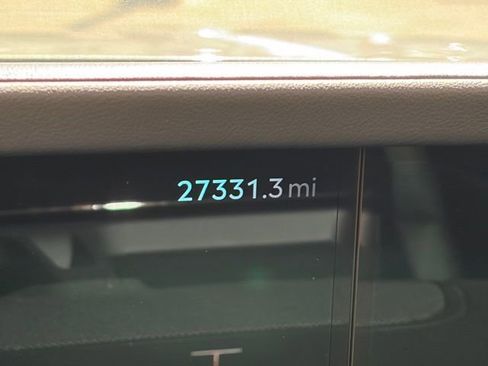 Used 2024 Lincoln Nautilus Reserve image 37