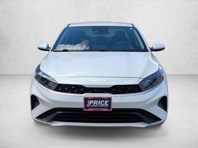 Used 2024 Kia Forte LXS FWD image 2