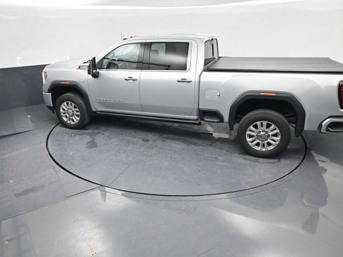 Used 2022 GMC Sierra 3500 Denali w/ Denali Ultimate Package image 32