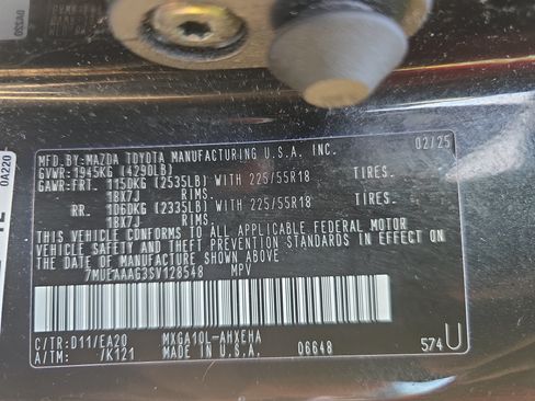 Used 2025 Toyota Corolla Cross XLE FWD image 31